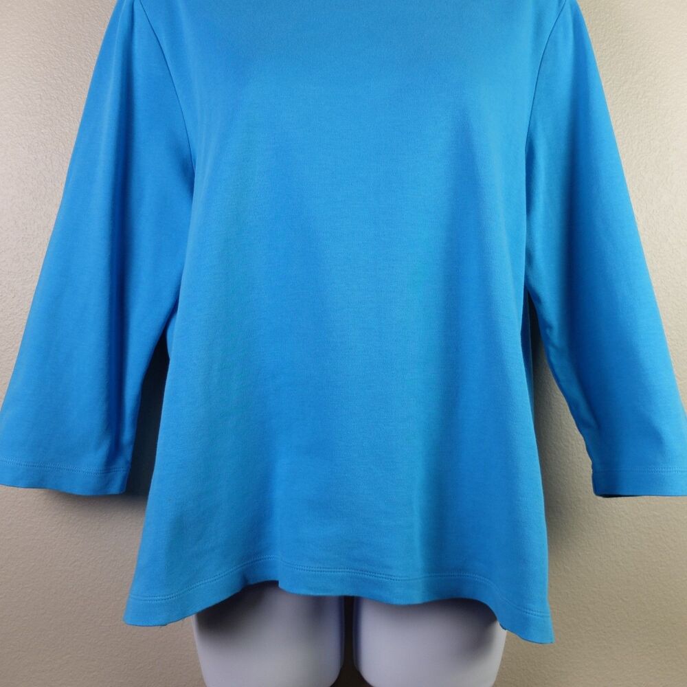 Westbound Blue Button Shoulders Top Size Medium - Picture 4 of 6